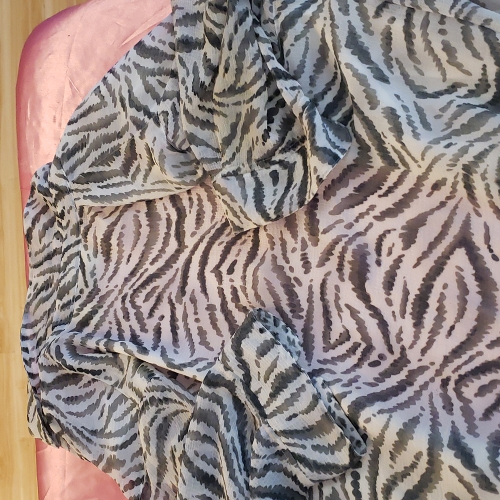 top - Picture 7 of 8